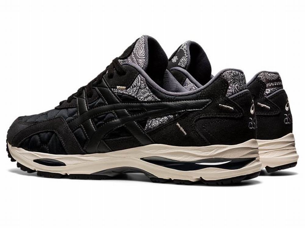 Asics GEL-MC PLUS Men's Sneakers Black / Cream | EAM980243